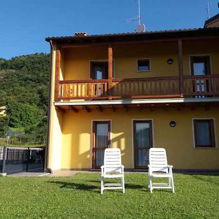 Casa Vacanze La Palanca Revine Lago Esterno foto