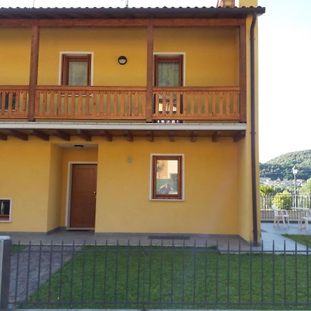 Casa Vacanze La Palanca Revine Lago Esterno foto